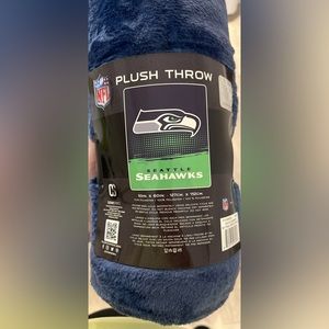 Seattle Seahawks Plush Throw